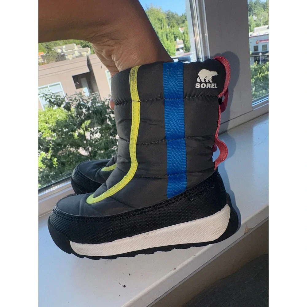 Sorel Whitney II Puffy Mid Snow Boots Waterproof Insulated Kids Black Multi
